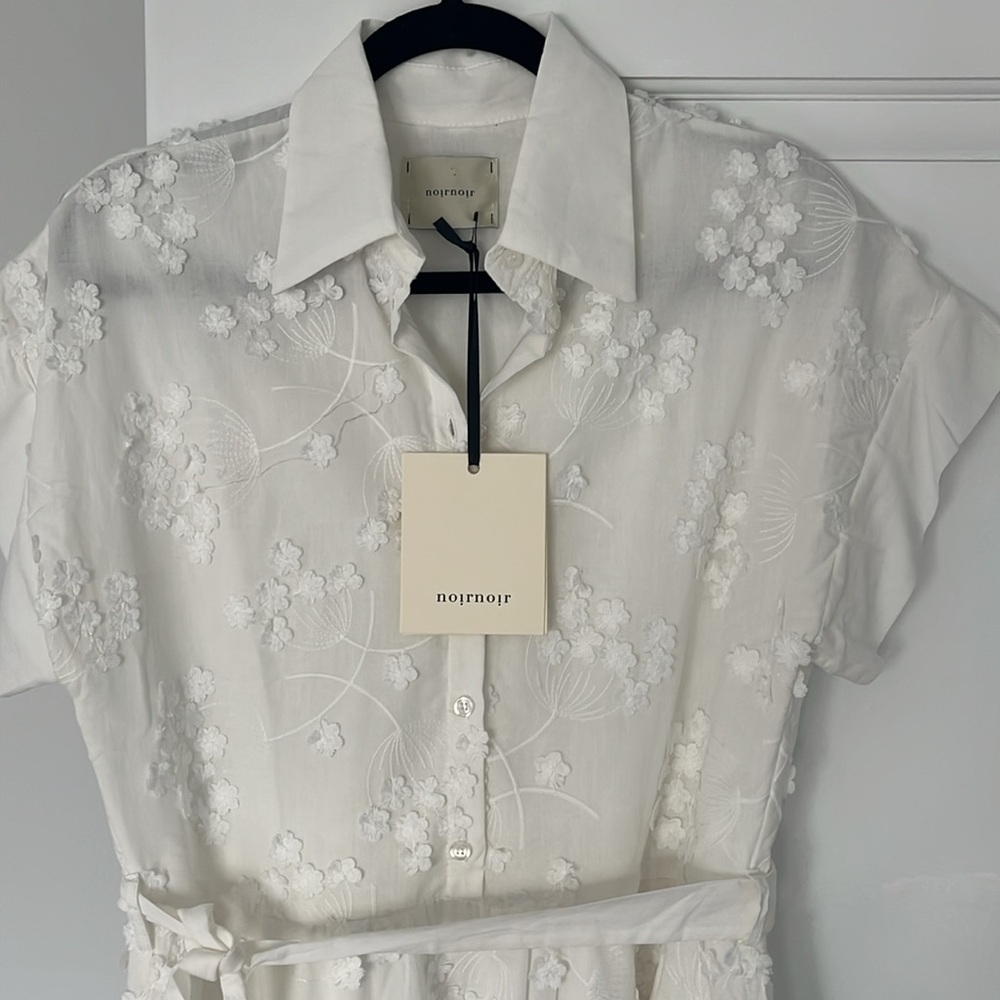 White Cotton Belted Dress Shirt Collar - Picture 3 of 7